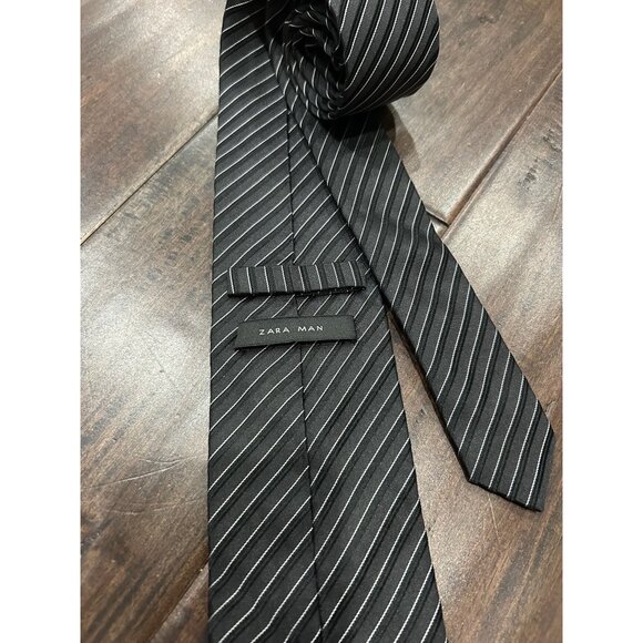 Zara Man Striped Necktie Black White One Size Adjustable Fit Career Office Wear - Picture 4 of 7